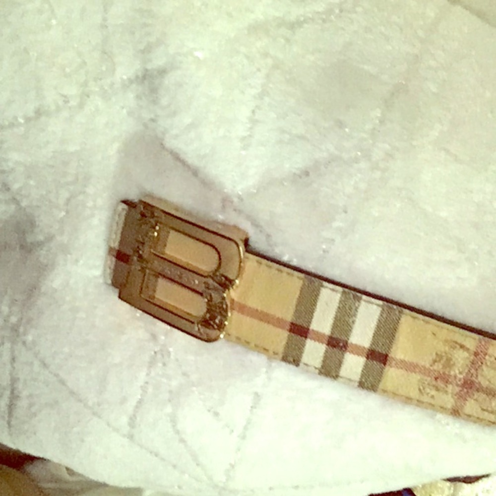 Burberry belt